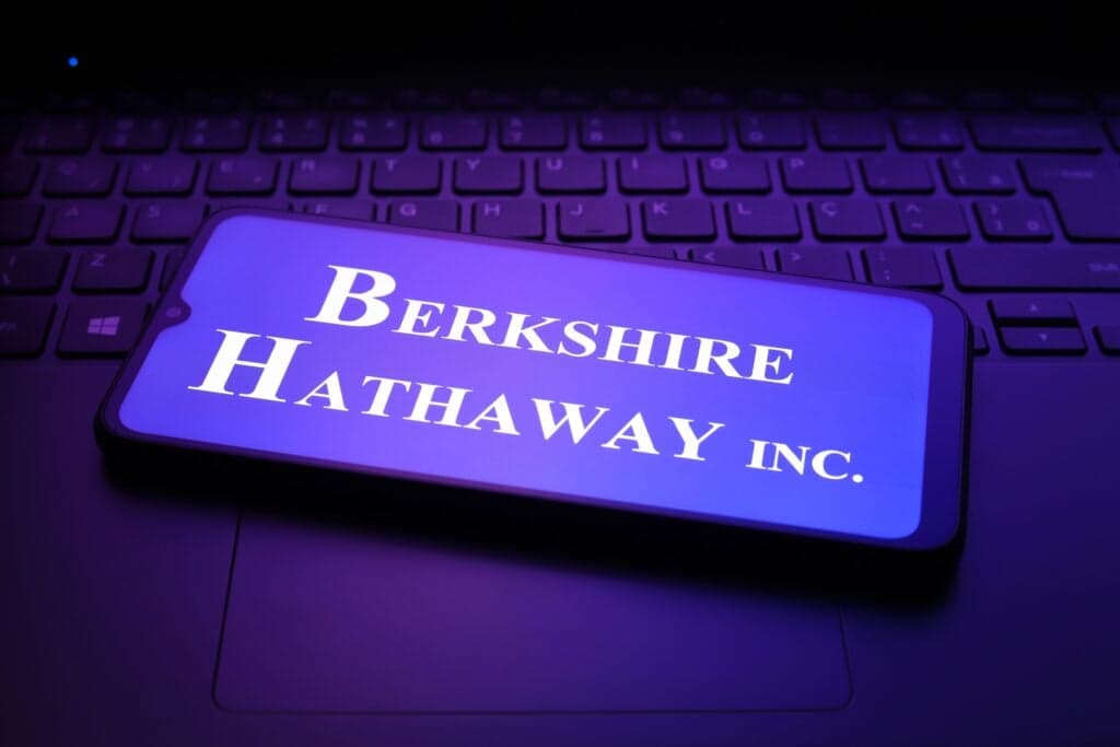 UNH cae en bolsa tras la salida total de Berkshire Hathaway de su capital