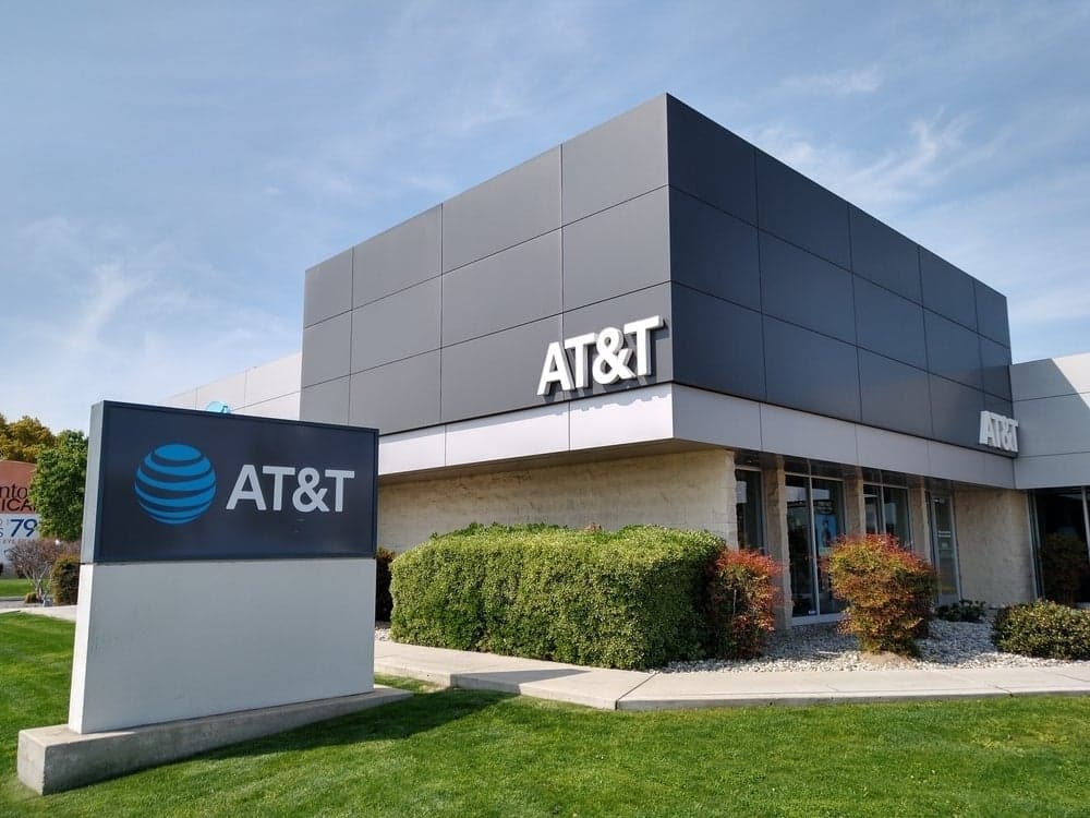 AT&T destinará US$19.000 millones a fibra e infraestructura en California