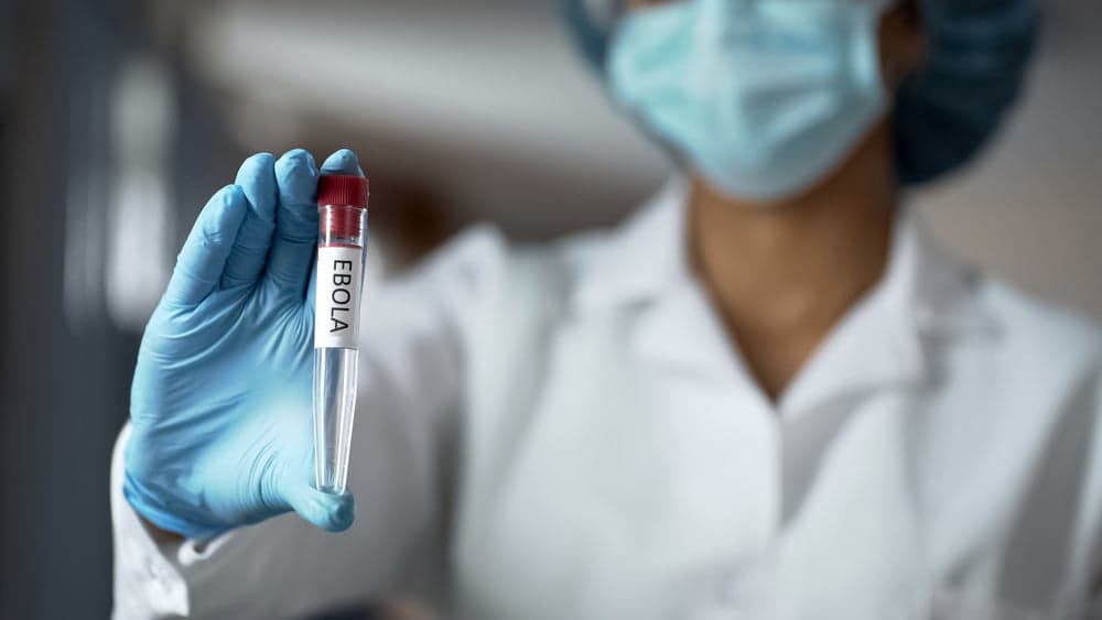 OMS advierte que subestimar el brote de Ébola en el Congo sería un 'grave error'