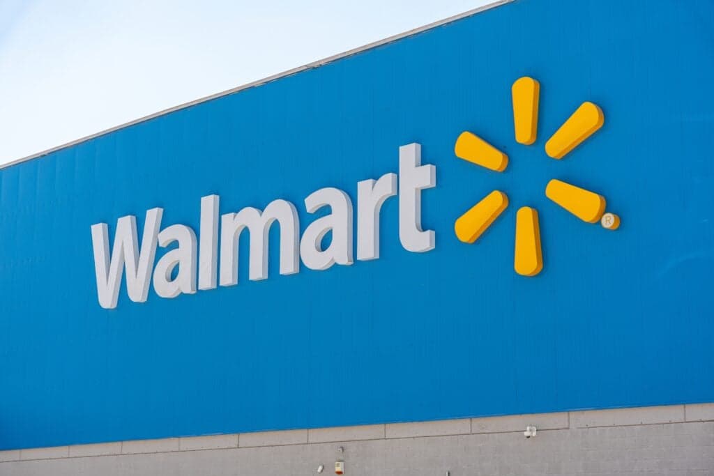 Walmart supera estimados en Q1, pero su guía decepciona al mercado