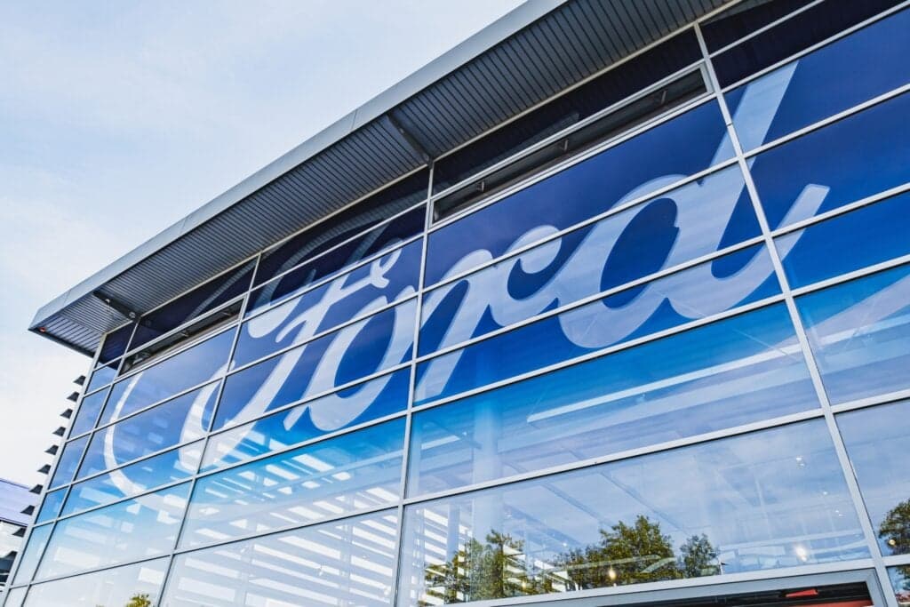 Ford registra su mayor rally desde 2009 impulsado por su nueva unidad de energía