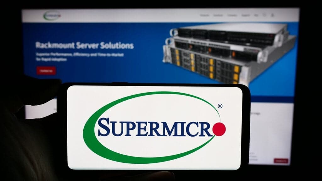 Super Micro (SMCI) sube 10% tras alianza con Taiwán contra el contrabando de servidores IA