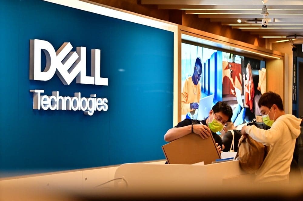 Dell alcanza máximo de 52 semanas tras disparar sus ingresos por IA