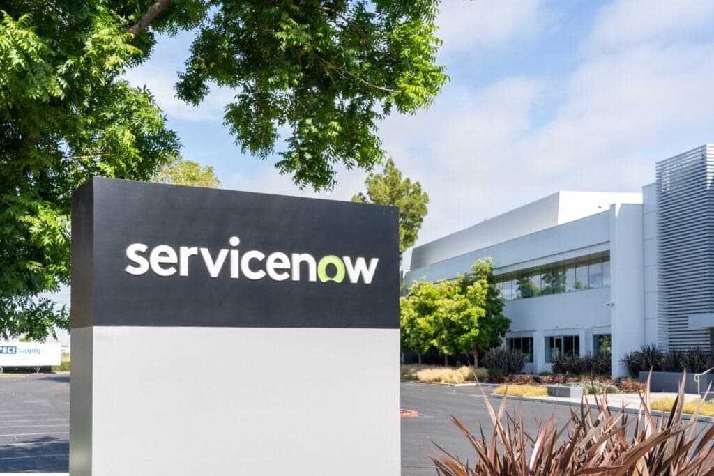 ServiceNow registra su mayor alza histórica en medio del repunte del software empresarial