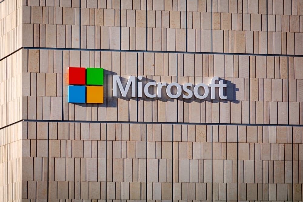 Microsoft apuesta por la computación cuántica con meta comercial para 2029