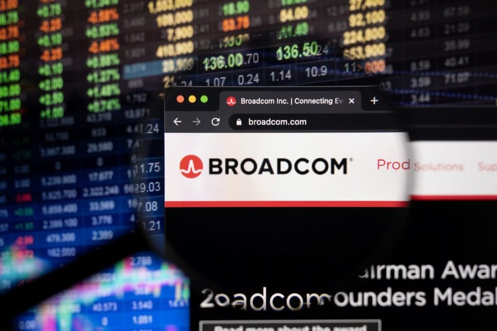 Broadcom (AVGO) cae 15% tras guía de IA por debajo de lo esperado