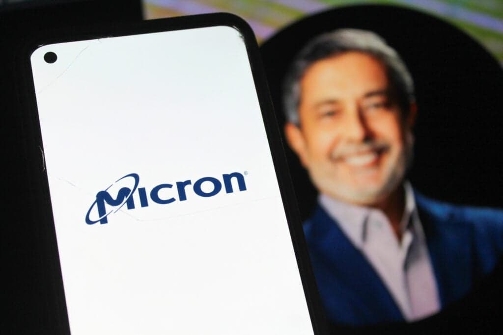 El CEO de Micron vende US$36 millones en acciones cerca de máximos históricos