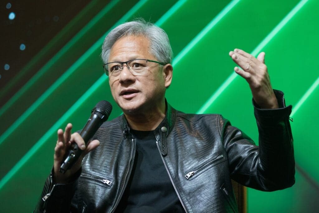 Jensen Huang revisa personalmente el salario de los 42,000 empleados de NVDA