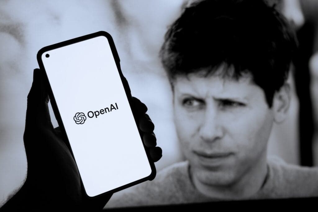 OpenAI prepara una gran actualización de ChatGPT para enfrentar a Anthropic