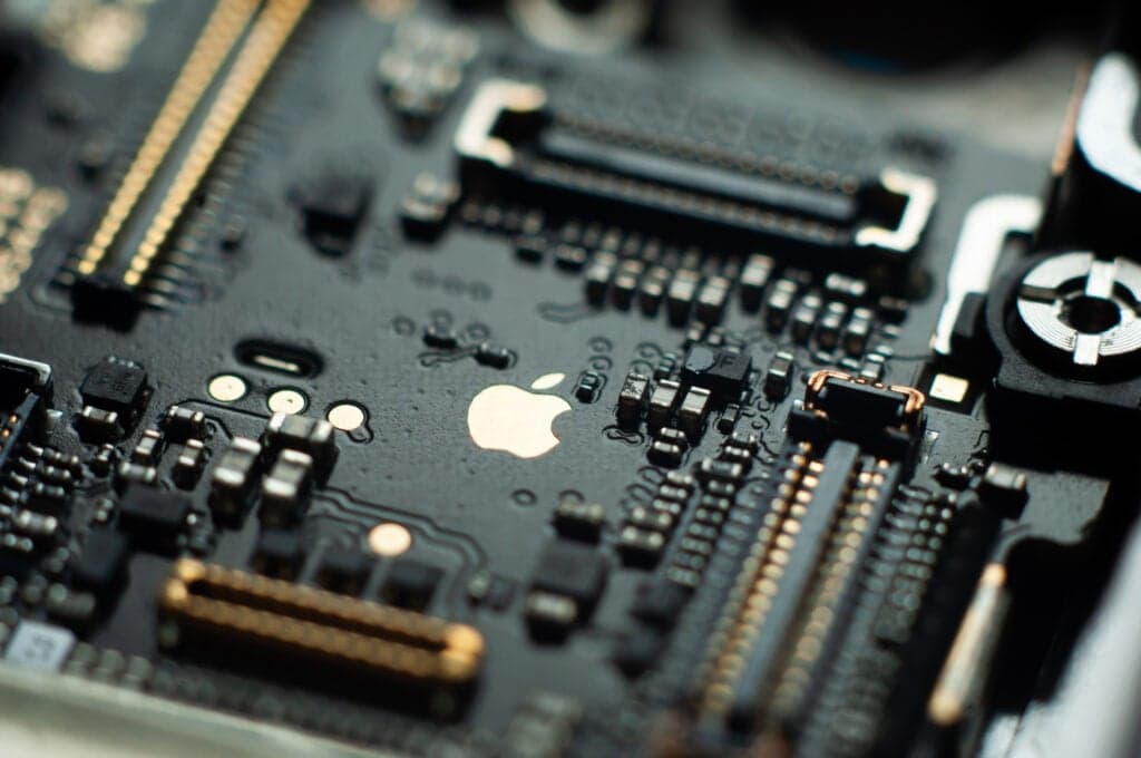 La apuesta de IA de Apple abre oportunidades en su cadena de suministro