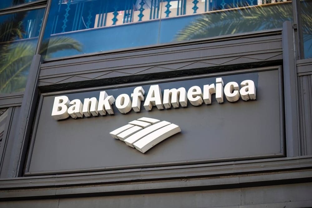 DOJ cita a JPM, BAC y WFC por presunto 'debanking' político