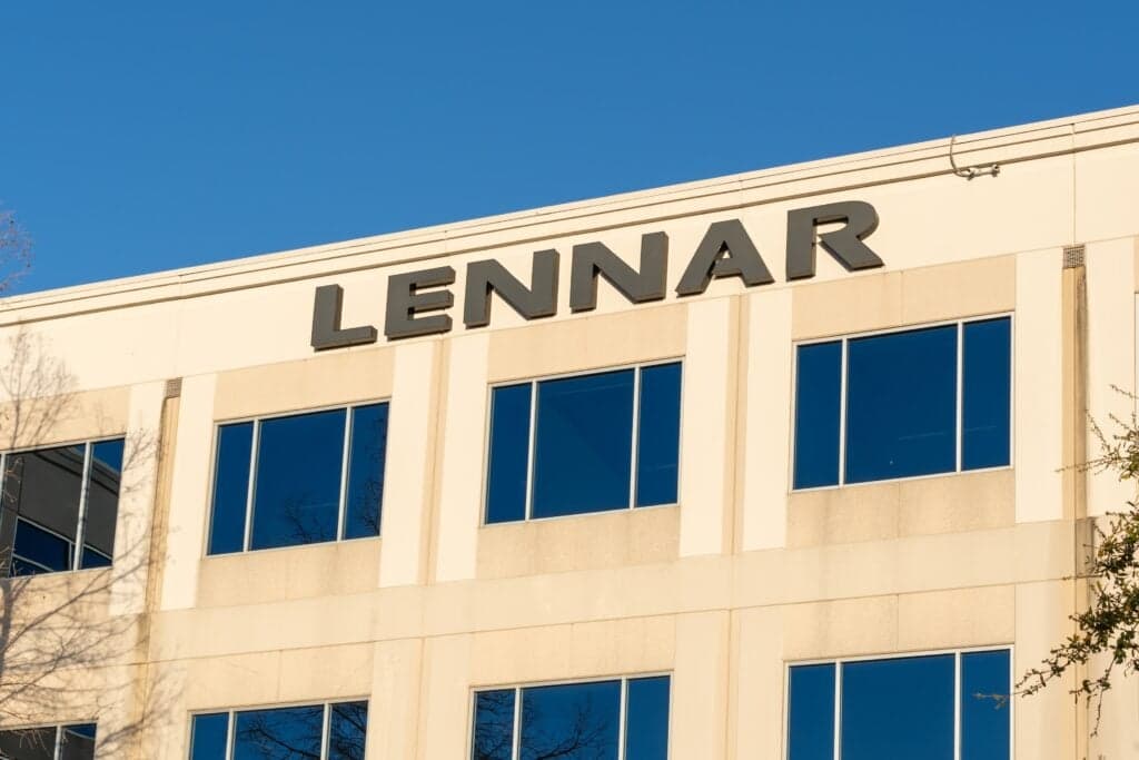 Lennar reporta resultados mixtos en Q2: ganancias arriba, ingresos abajo