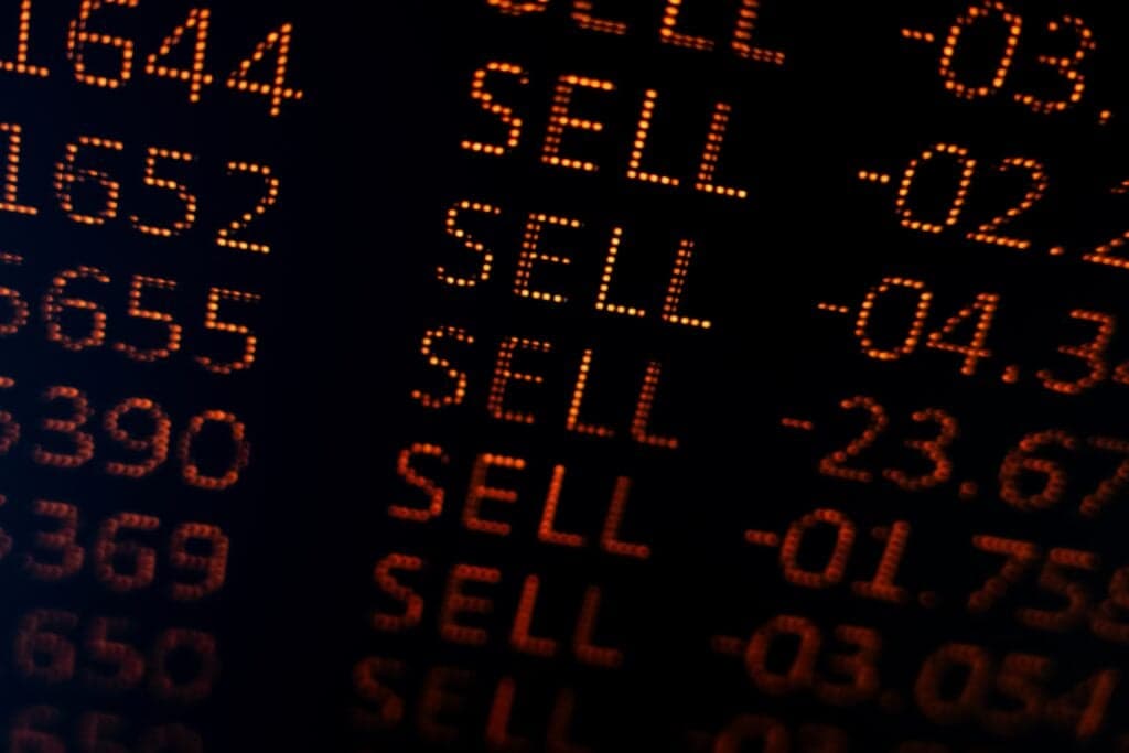 Inversores minoristas liquidan MU, AMD y acciones de IA antes del IPO de SpaceX