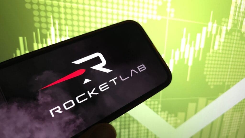 Rocket Lab sube tras su inclusión en el Nasdaq-100 y el debut bursátil de SpaceX