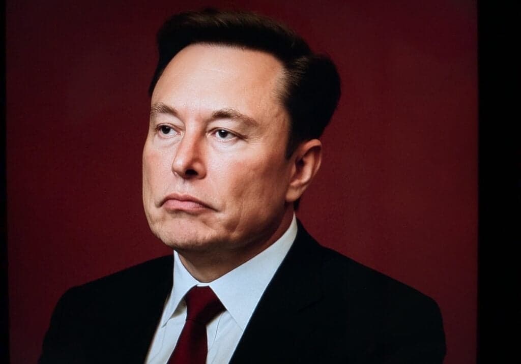 Irán pone a SpaceX en la mira: analista lo califica de movimiento estratégico