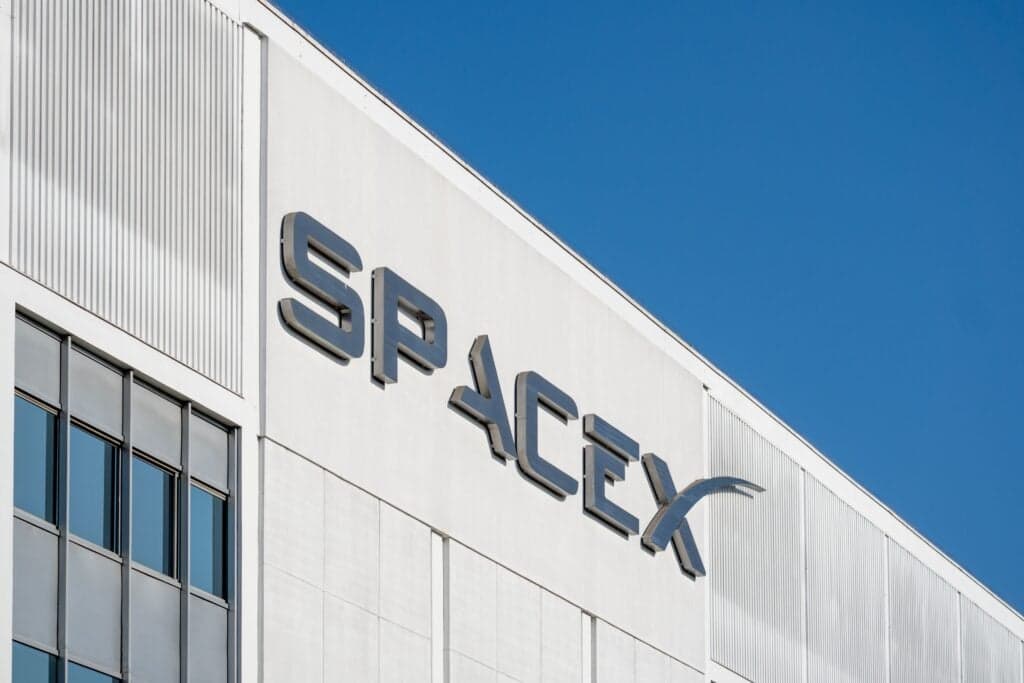 SpaceX se parece más a Amazon que a Meta, según analista que mira su OPI