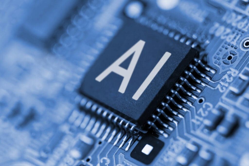 Amazon lleva sus chips Trainium de IA a centros de datos de terceros