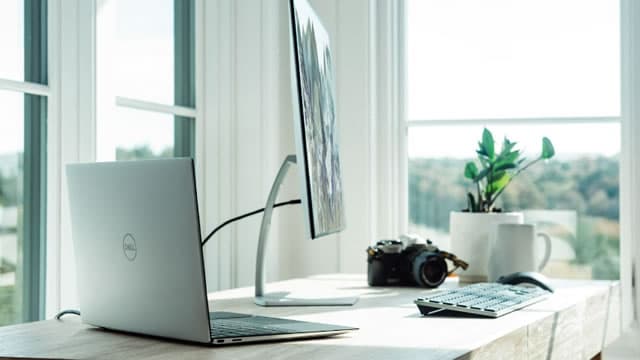 Dell refinancia su deuda tras elevar fuertemente su previsión de ventas por IA