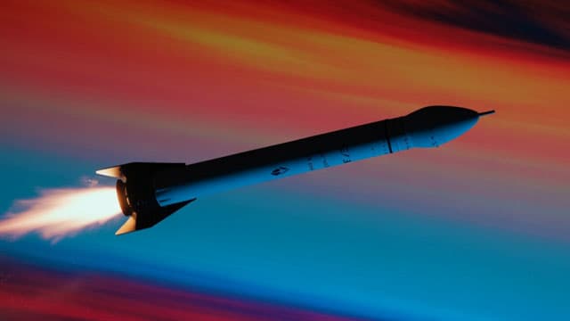 Centros de datos en órbita: los cuatro grandes obstáculos que enfrenta la ambiciosa apuesta de Musk