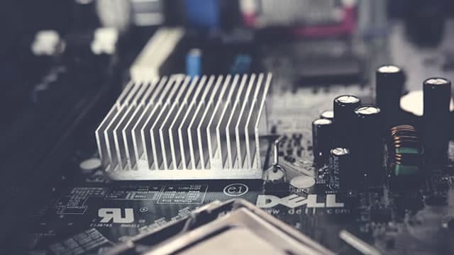 Dell eleva su guía anual en US$25.000M y acumula pedidos de IA por US$95.000M