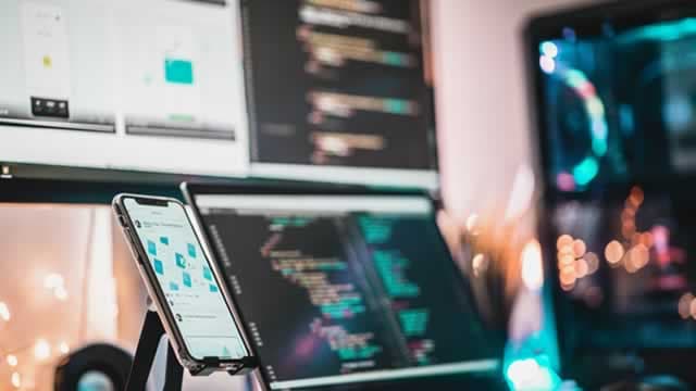Fiserv lanza su plataforma de activos digitales con stablecoin del Banco de Dakota del Norte