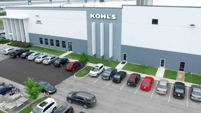 Kohl's: reembolsos arancelarios impulsan recompras en el Q2