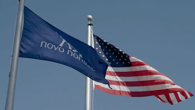 Acciones de Novo Nordisk caen tras rebaja bancaria por dudas sobre crecimiento